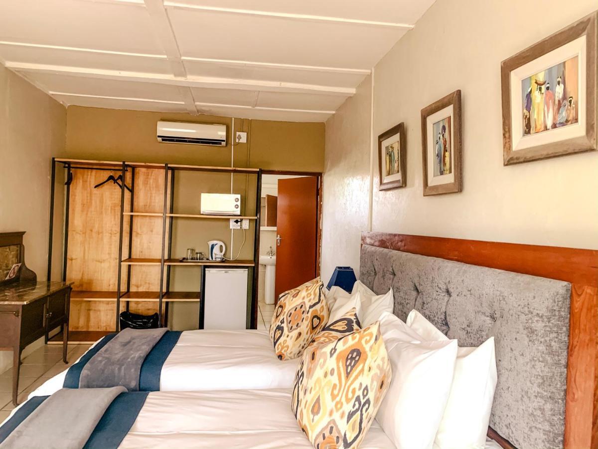 Biweda Nguni Lodge&B&B Mkuze Bagian luar foto
