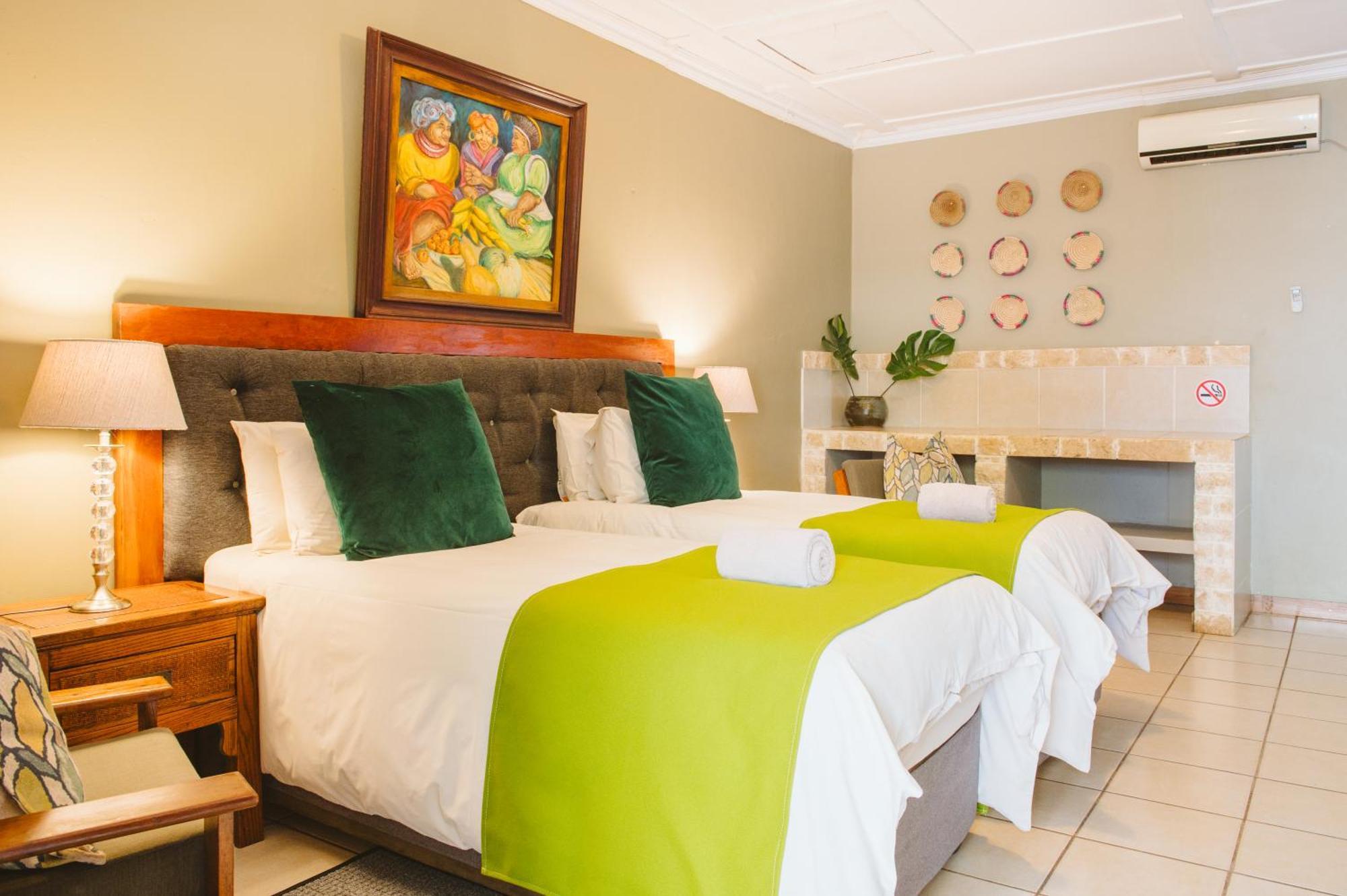 Biweda Nguni Lodge&B&B Mkuze Bagian luar foto