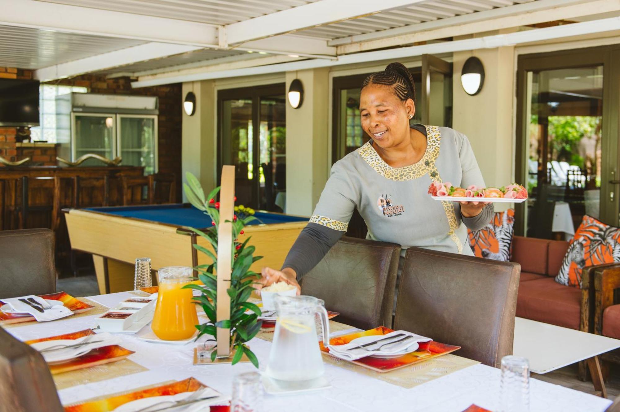 Biweda Nguni Lodge&B&B Mkuze Bagian luar foto
