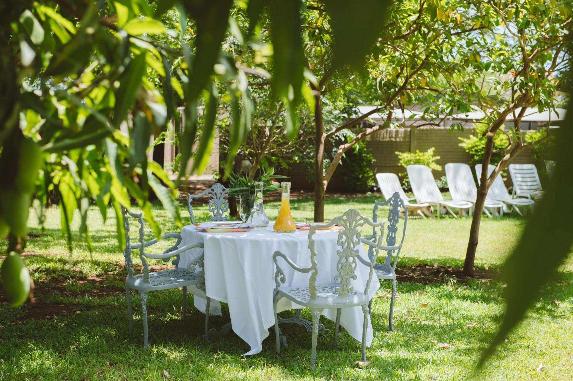 Biweda Nguni Lodge&B&B Mkuze Bagian luar foto