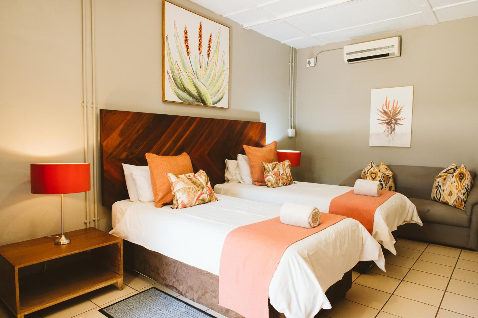 Biweda Nguni Lodge&B&B Mkuze Bagian luar foto