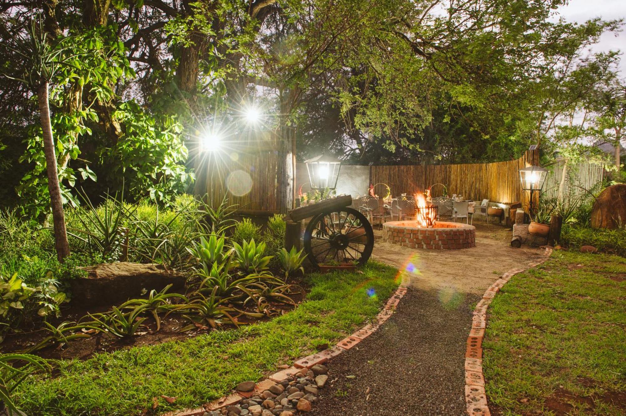 Biweda Nguni Lodge&B&B Mkuze Bagian luar foto