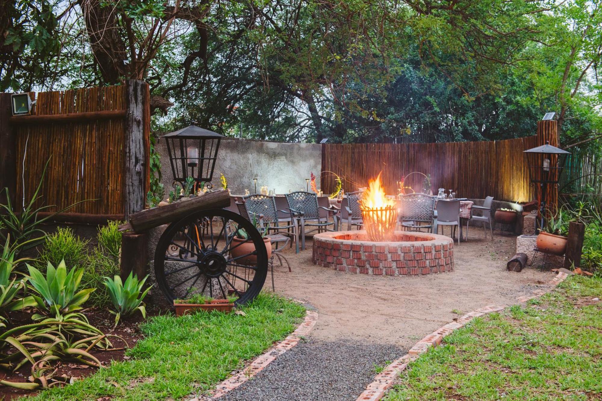 Biweda Nguni Lodge&B&B Mkuze Bagian luar foto