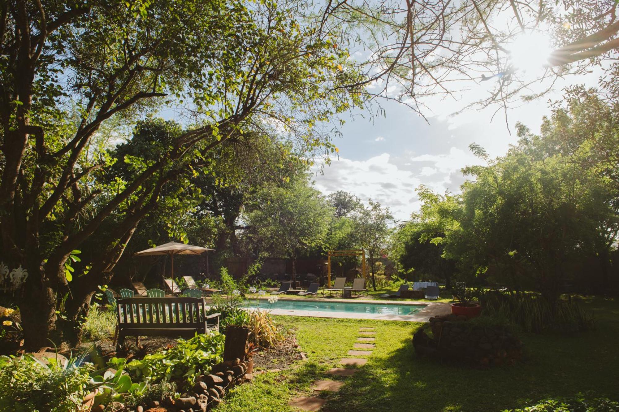 Biweda Nguni Lodge&B&B Mkuze Bagian luar foto